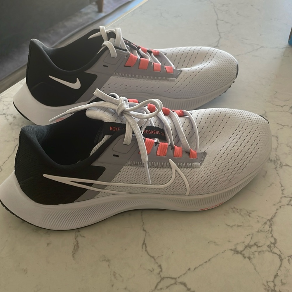 Nike Air Zoom Pegasus 38